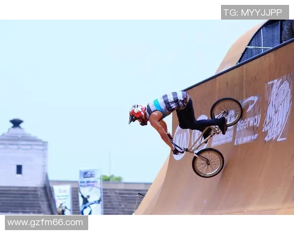 上海极限运动队以64分领跑极限运动联赛积分榜展现强劲实力 上海极限运动队以64分领跑极限运动联赛积分榜展现强劲实力